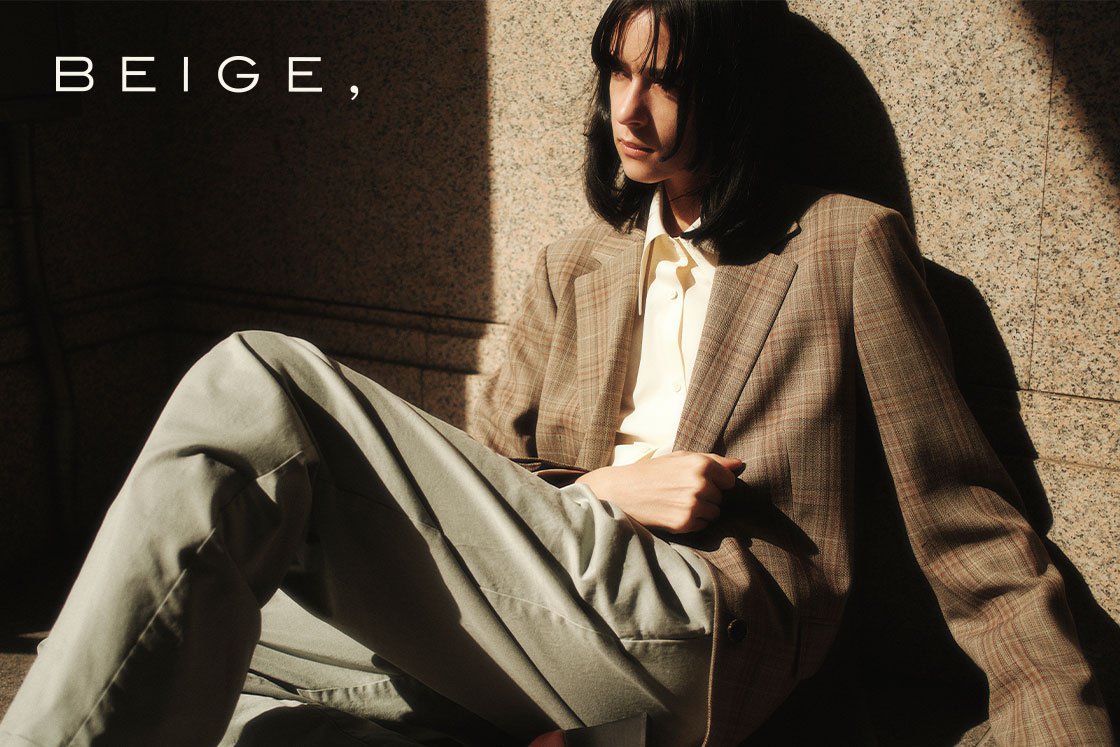 Beige,